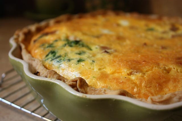 Moroccan Quiche with Chicken and Spices : A Unique Twist on a Classic Dish 7 quiche 2468840 640 www.moroccaneats.com