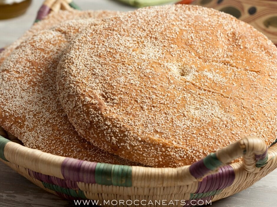 What Moroccan People Eat for Breakfast: Discover Moroccan Meals 16 stunning moroccan dinner recipes Facebook Post 3 edited www.moroccaneats.com