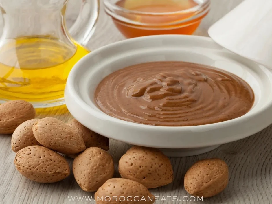 What Moroccan People Eat for Breakfast: Discover Moroccan Meals 9 stunning20moroccan20dinner20recipes20Facebook20Post20 202 edited www.moroccaneats.com