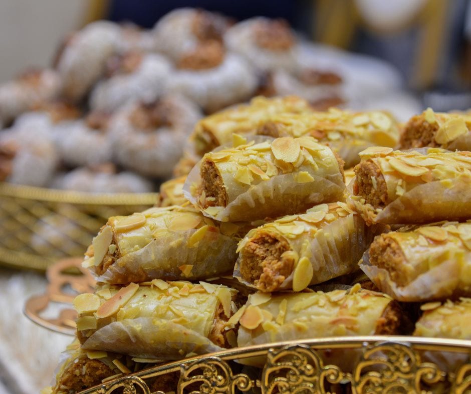 Moroccan Wedding Joy: Discover Mesmerizing Traditions 8 3 www.moroccaneats.com