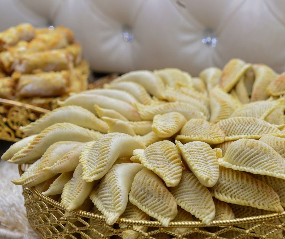 Moroccan Wedding Joy: Discover Mesmerizing Traditions 12 7 www.moroccaneats.com